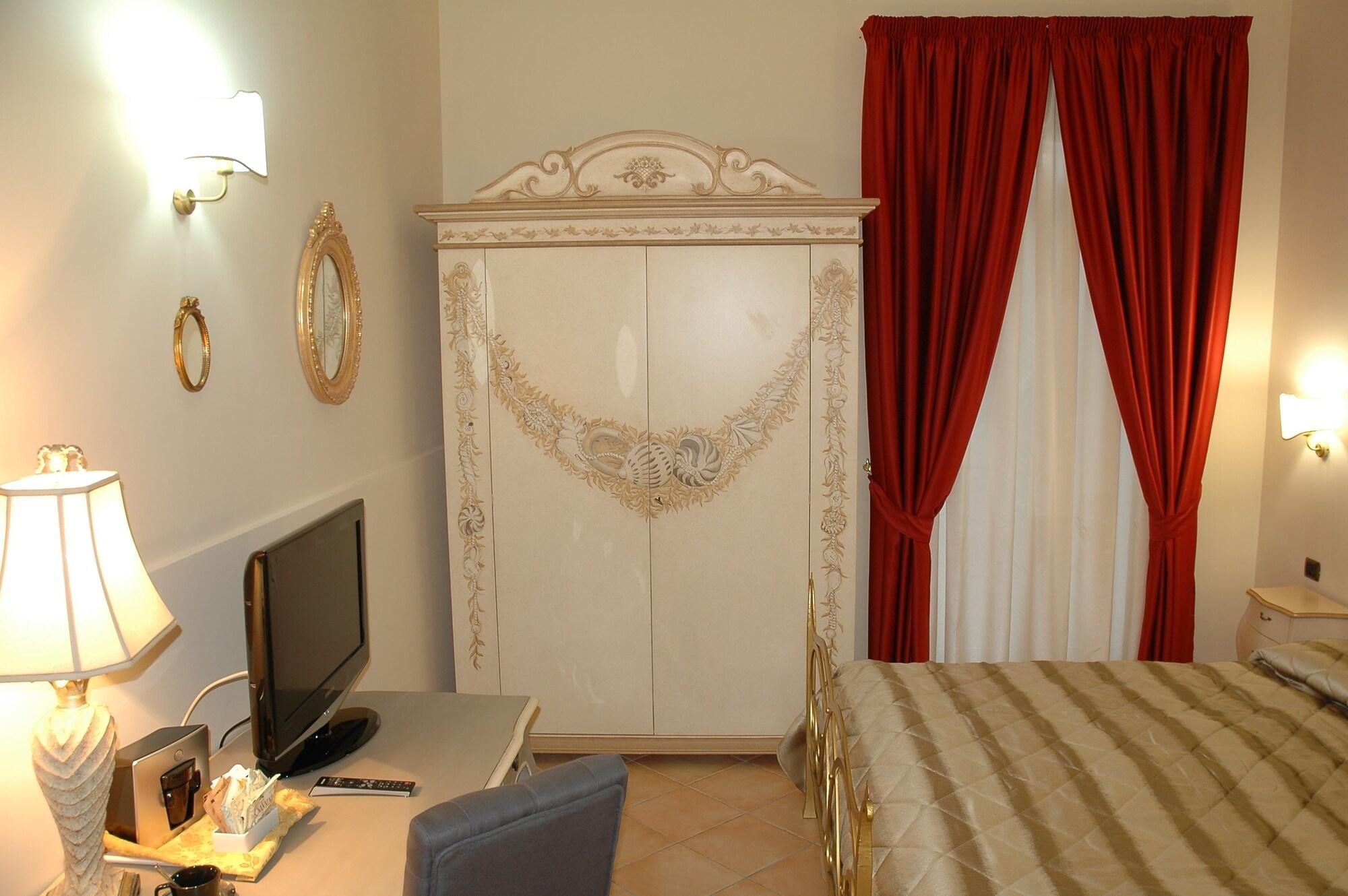 Charme Hotel Villa Principe Fitalia 파뉴사 외부 사진