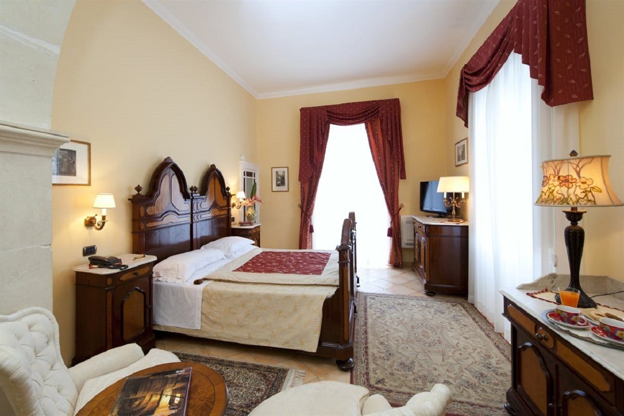 Charme Hotel Villa Principe Fitalia 파뉴사 외부 사진
